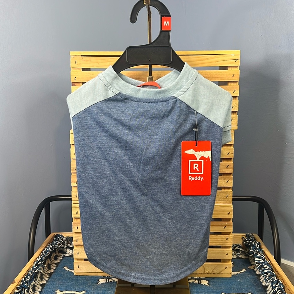 Reddy Dog T-Shirt NWT Size Medium